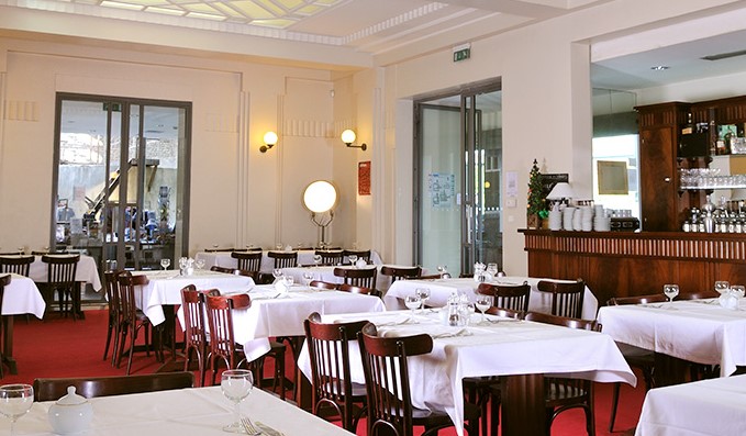 Image Meert La Piscine - Restopolitan - Offre : Entrée au choix à la carte + Plat à choisir parmi la formule Express: 21,50€ (hors Menu)