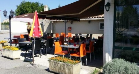 Image Au Fil des Saisons - Restopolitan - Offre : Menu de la semaine à 15,90€: Entrée + Plat + Dessert + Verre de vin; Menu du week-end à 32€: Entrée + Plat + Fromage + Dessert